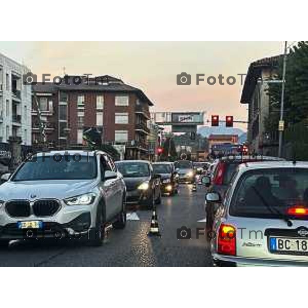 Foto Manzoni Tiziano/LaPresse 17-10-2022 Bergamo Italia - Cronaca - Bergamo traffico del mattino ingresso in città