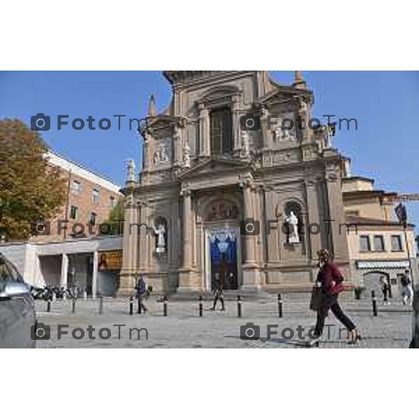 Foto Manzoni Tiziano/LaPresse 17-10-2022 Bergamo Italia - Cronaca - Bergamo Chiesa dei Santi Bartolomeo e Stefano Sentierone