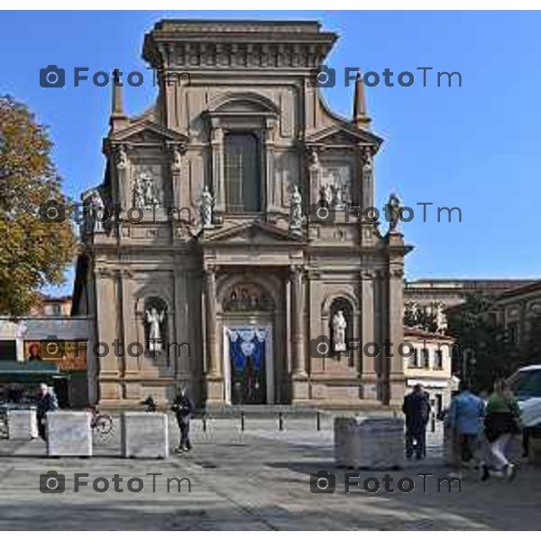 Foto Manzoni Tiziano/LaPresse 17-10-2022 Bergamo Italia - Cronaca - Bergamo Chiesa dei Santi Bartolomeo e Stefano Sentierone