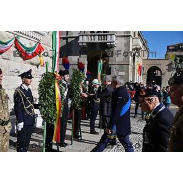 Foto Manzoni Tiziano/LaPresse 4-11-2022 Bergamo Italia - Cronaca - 4 Novembre 1918-2022 Bergamo celebra la giornata dell\'Unità Nazionale e delle Forze Armate