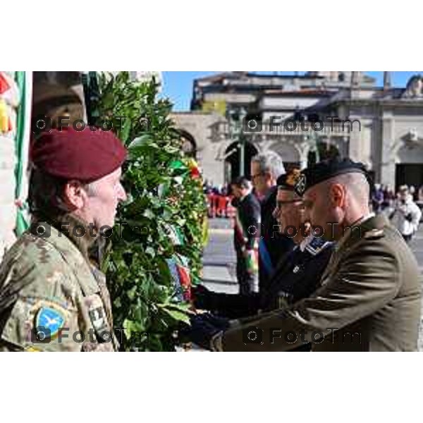 Foto Manzoni Tiziano/LaPresse 4-11-2022 Bergamo Italia - Cronaca - 4 Novembre 1918-2022 Bergamo celebra la giornata dell\'Unità Nazionale e delle Forze Armate