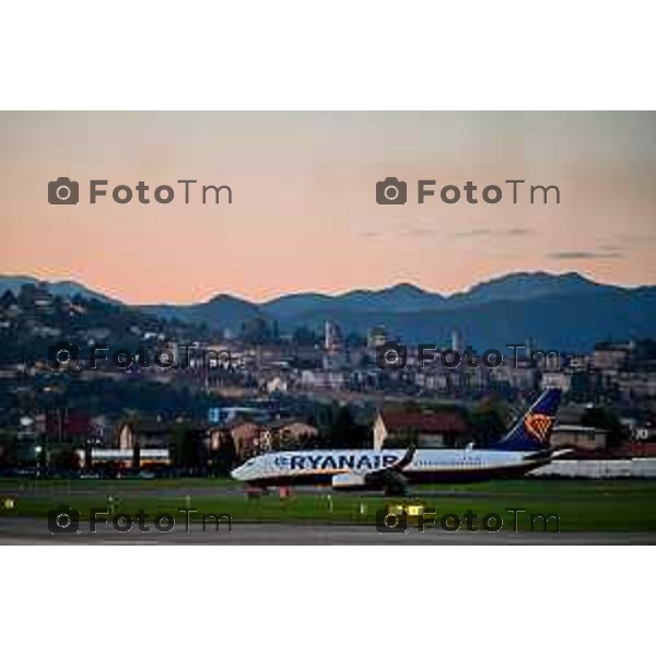 Tiziano Manzoni/LaPresse 4-11- 2022 Bergamo, Italia Cronaca scioperi nel settore aereo, dai controllori di volo al personale di terra negli aeroporti