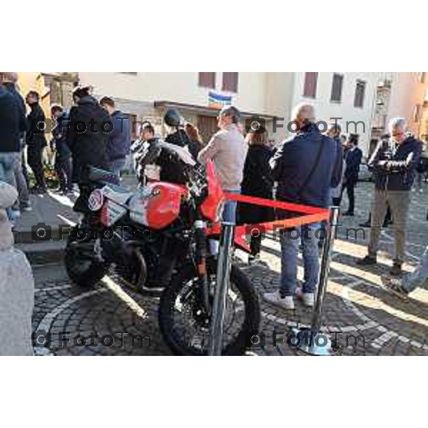 Foto Manzoni Tiziano/LaPresse 5-11-2022 Bergamo Italia - Cronaca - Osio Sotto, funerale Valter Monguzzi: