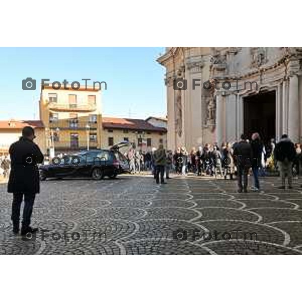 Foto Manzoni Tiziano/LaPresse 5-11-2022 Bergamo Italia - Cronaca - Osio Sotto, funerale Valter Monguzzi: