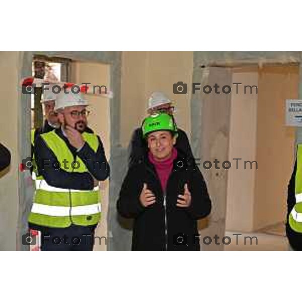 Foto Manzoni Tiziano/LaPresse 16-11-2022 Bergamo Italia - Cronaca - la visita al cantiere dell\'ex Hotel Commercio di via T. Tasso