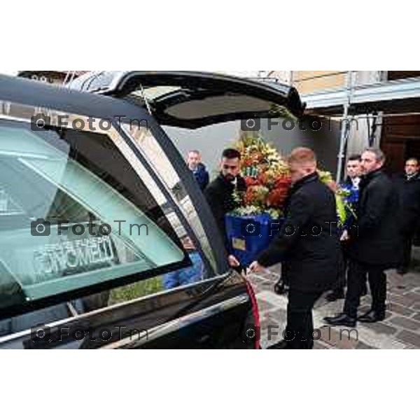 Trescore Balneario Funerale di Angelo Bonomelli morto avvelenato 