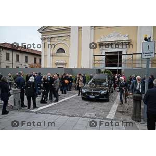 Trescore Balneario Funerale di Angelo Bonomelli morto avvelenato 