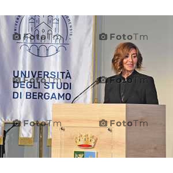 Foto Manzoni Tiziano/LaPresse 21-11-2022 Bergamo Italia - Cronaca - la cerimonia di inaugurazione dell’anno accademico dell’Università degli studi di Bergamo. Appuntamento che, neo Ministro dell’Università e della Ricerca, Anna Maria Bernini.