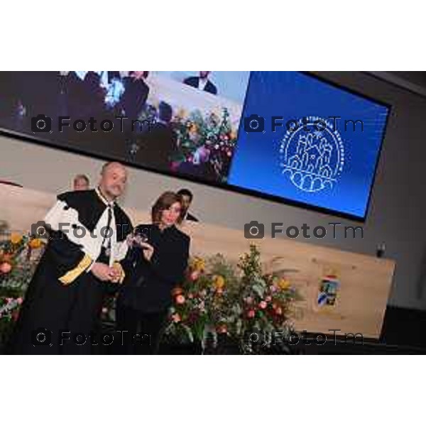 Foto Manzoni Tiziano/LaPresse 21-11-2022 Bergamo Italia - Cronaca - la cerimonia di inaugurazione dell’anno accademico dell’Università degli studi di Bergamo. Ministro dell’Università e della Ricerca, Anna Maria Bernini.