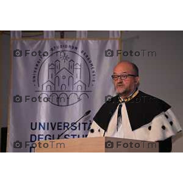 Foto Manzoni Tiziano/LaPresse 21-11-2022 Bergamo Italia - Cronaca - la cerimonia di inaugurazione dell’anno accademico dell’Università degli studi di Bergamo. Rettore, prof. Sergio Cavalieri