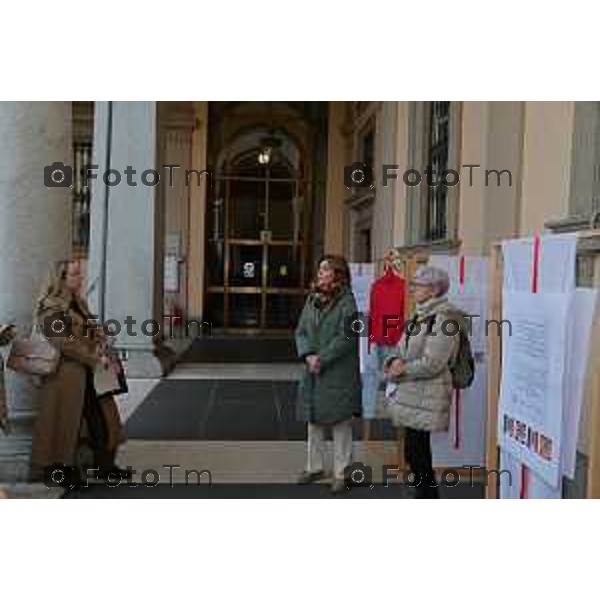 Tiziano Manzoni/LaPresse 12-01- 2023 Bergamo, Italia Cronaca Bergamo inaugurazione mostra "Com\'eri vestita?", associazione "Libere sinergie" e "Ideado", la Consigliera provinciale delegata alla Cultura e Pari opportunità Romina Russo.