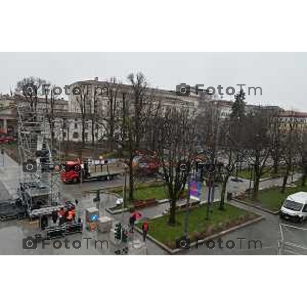 Foto Tiziano Manzoni/LaPresse Bergamo Italia Cronaca Bergamo preparazione palco inaugurazione Bergamo Brescia capitale cultura