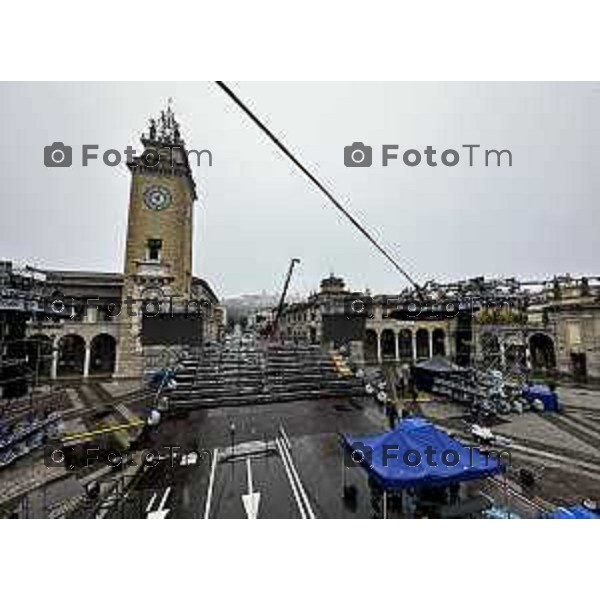 Foto Tiziano Manzoni/LaPresse Bergamo Italia Cronaca Bergamo preparazione palco inaugurazione Bergamo Brescia capitale cultura