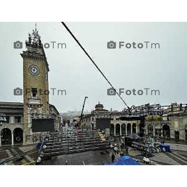 Foto Tiziano Manzoni/LaPresse Bergamo Italia Cronaca Bergamo preparazione palco inaugurazione Bergamo Brescia capitale cultura