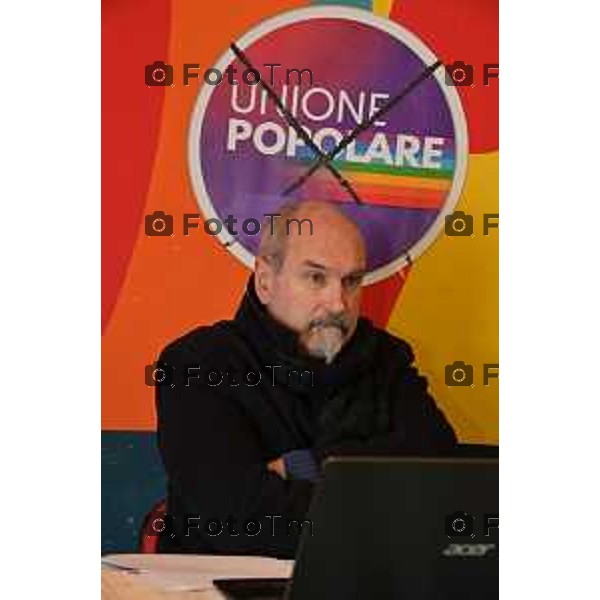 Tiziano Manzoni/LaPresse 26-01- 2023 Bergamo, Italia Cronaca Bergamo Unione Popolare candidati regione Lombardia Paolo Ferrerro