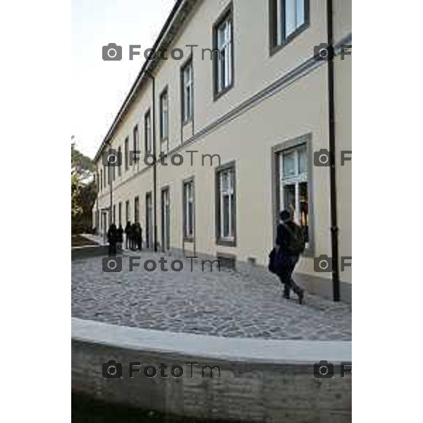 Tiziano Manzoni/LaPresse 9-01- 2023 Bergamo, Italia Cronaca centro ASST in via Borgo Palazzo 130 a Bergamo, inaugurazione Co-Housing CAPACITyES. consegna chiavi degli appartamenti alle 10 famiglie selezionate nell\'ambito del progetto.