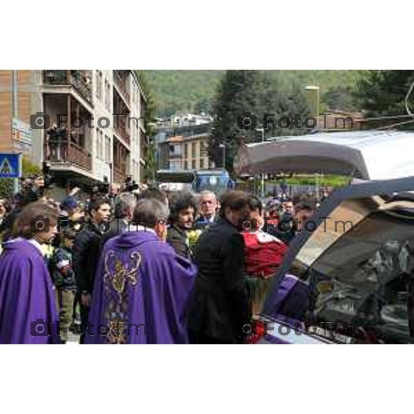 Funerali Piermario Morosini foto Tiziano Manzoni Fotogramma Bergamo