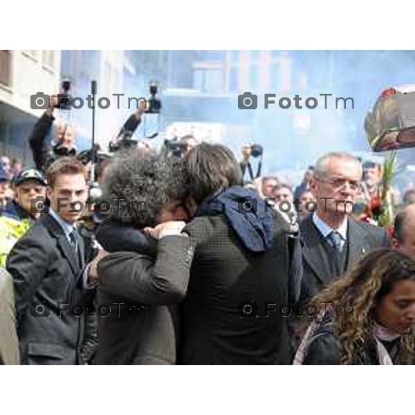 Bergamo Funerali Piermaio Morosini 19 Aprile 2012 foto Tiziano Manzoni/Fotogramma Bergamo