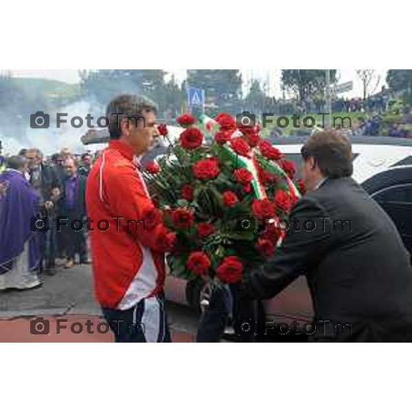 Funerali Piermario Morosini foto Tiziano Manzoni Fotogramma Bergamo