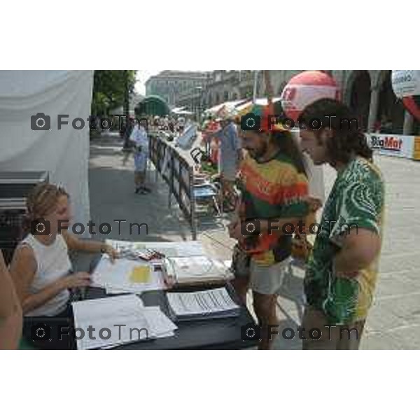 Foto Tiziano Manzoni/ Bergamo Italia Cronaca Bergamo Soap Box Rally 14 giugno 2003