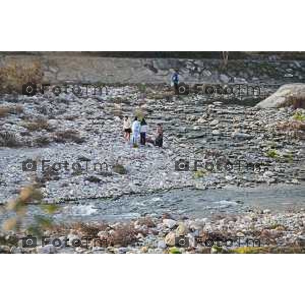 Tiziano Manzoni/LaPresse 18-02- 2023 Bergamo, Italia Cronaca Bergamo Fiume Brembo con livello basso di acqua a febbraio 23 il fiume visto all\'altezza di Treviolo