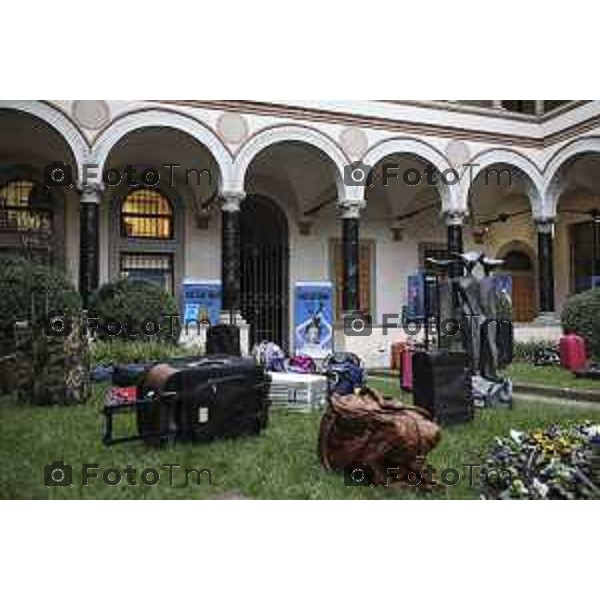 Conferenza stampa di inaugurazione della mostra "The Last Drop" del fotografo Fabrizio Spucches per Fondazione CESVI al chiostro di Santa Marta. Interventi del sindaco Giorgio Gori, dell’assessore alla cultura Nadia Ghisalberti, del direttore generale Lombardia di Intesa Sanpaolo Gianluigi Venturini, della presidente di Fondazione CESVI Gloria Zavatta e del fotografo Fabrizio Spucches. Bergamo, 24 febbraio 2023.