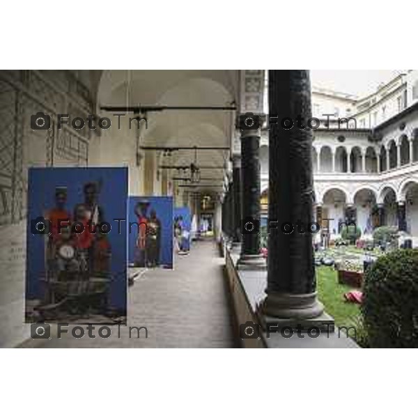 Conferenza stampa di inaugurazione della mostra "The Last Drop" del fotografo Fabrizio Spucches per Fondazione CESVI al chiostro di Santa Marta. Interventi del sindaco Giorgio Gori, dell’assessore alla cultura Nadia Ghisalberti, del direttore generale Lombardia di Intesa Sanpaolo Gianluigi Venturini, della presidente di Fondazione CESVI Gloria Zavatta e del fotografo Fabrizio Spucches. Bergamo, 24 febbraio 2023.