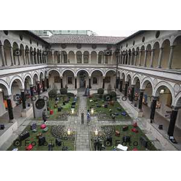 Conferenza stampa di inaugurazione della mostra "The Last Drop" del fotografo Fabrizio Spucches per Fondazione CESVI al chiostro di Santa Marta. Interventi del sindaco Giorgio Gori, dell’assessore alla cultura Nadia Ghisalberti, del direttore generale Lombardia di Intesa Sanpaolo Gianluigi Venturini, della presidente di Fondazione CESVI Gloria Zavatta e del fotografo Fabrizio Spucches. Bergamo, 24 febbraio 2023.