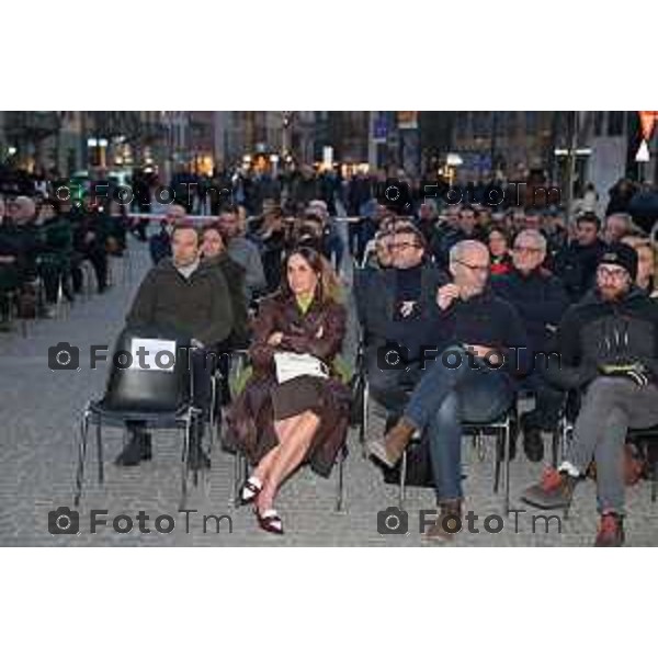 Tiziano Manzoni/LaPresse 3-3- 2023 Bergamo, Italia Cronaca onclusione dei lavori che hanno rinnovato l’area progettata a inizio Novecento da Piacentini e Quaroni. Piazza Matteotti