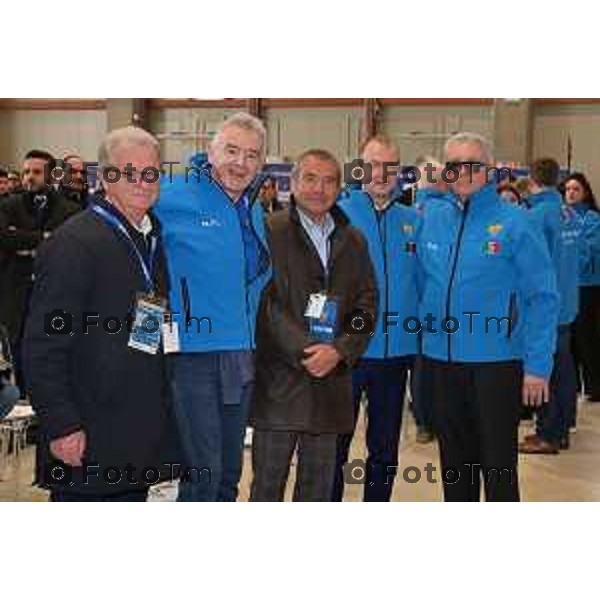 Foto Tiziano Manzoni/LaPresse Bergamo Italia Cronaca 06-03-2023 Aaeroporto di Milano Bergamo,presentazione nuovo hangar Ryanair, che nell’occasione celebrerà il ventennale della sua base operativa Emilio Bellingardi, Eddi Wilson Ad DAC, Govanni Sanga, Manuel Bentoglio, Michael O’Leary, Neil Sorahan