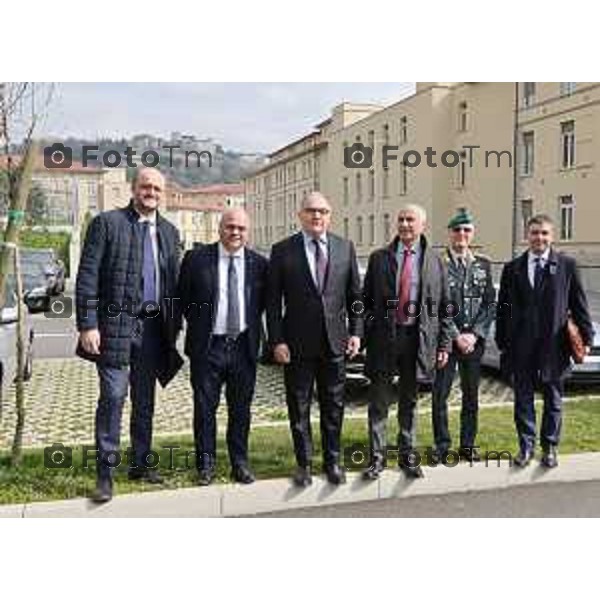 Foto Manzoni Tiziano/LaPresse 10-03-2023Bergamo Italia - Cronaca - daq sx Sergio Cavalieri Rettore dell’Università degli studi di Bergamo Giuseppe Antoci Presidente Onorario Fondazione Caponnetto Procuratore di Palermo, dott. Maurizio De Lucia e il Procuratore di Brescia dott. Francesco Prete, insieme Paolo Kalenda Comandnate Accademia Andrea Patanè Ricercatore in Diritto costituzionale nell’Università degli studi di Bergamo