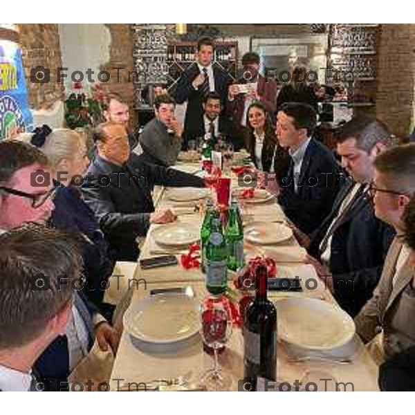 Foto Manzoni Tiziano/LaPresse 9-02-2023Bergamo Italia - Cronaca - Bergamo Silvio Berlusconi al Giopi e la Margi con i Giovani di Forza Italia e M<arta Fascina