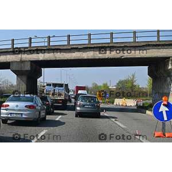 Foto Manzoni Tiziano/LaPresse 22-03-2023Bergamo Italia - Cronaca - Bergamo tangenziale e asse interurbano congestionato code traffico per lavori