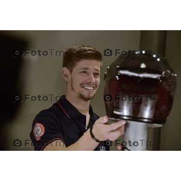 Brembate Sopra Nolan il Campione del Mondo Casey Stoner presentazione casco X-802RR ULTRA CARBON EDIZIONE ONE-OFF SUPERHERO a lui dedicata.