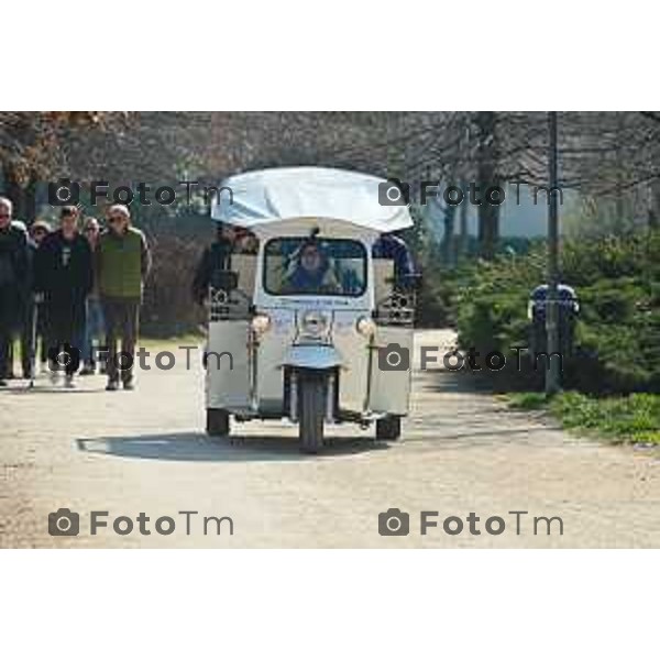 Tiziano Manzoni/LaPresse 18-03- 2023 Bergamo, Italia Cronaca Bergamo Parco della trucca servizio tuktuk