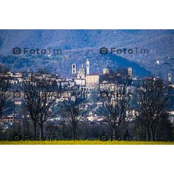 Foto Manzoni Tiziano/LaPresse 29-03-2023Bergamo Italia - Cronaca - Bergamo alta vista dalla madonna dei campi in pimavera