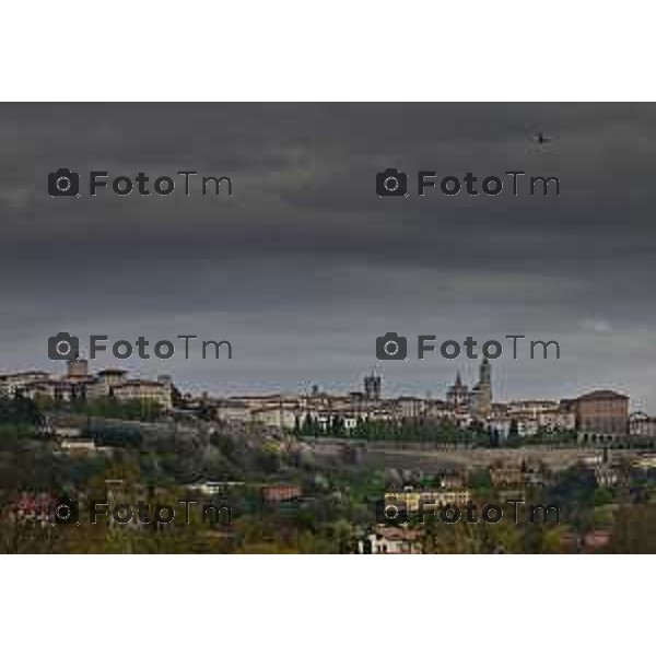 Foto Manzoni Tiziano/LaPresse 31-03-2023Bergamo Italia - Cronaca - Bergamo Skyline citta alta