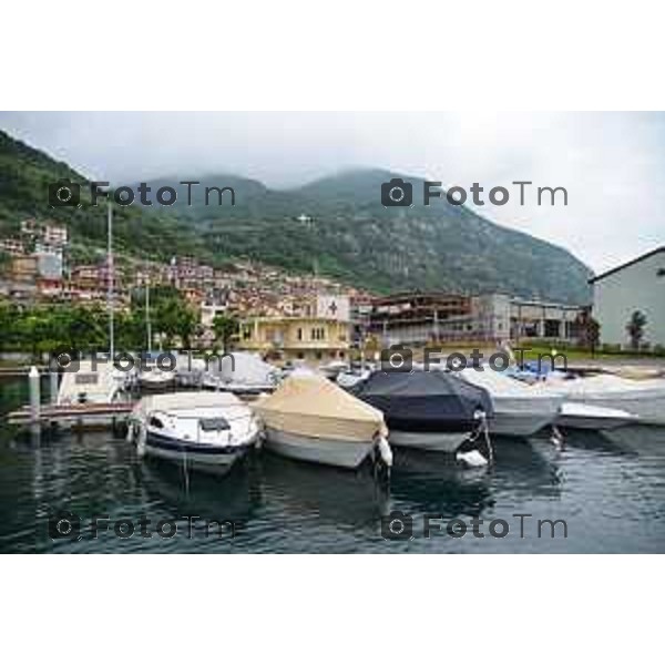 Foto Manzoni Tiziano Bergamo Italia - Cronaca - Bergamo Lago D\'Iseo Sebino Bergamo Predore