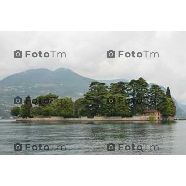 Foto Manzoni Tiziano Bergamo Italia - Cronaca - Bergamo Lago D\'Iseo Isola di Loreto