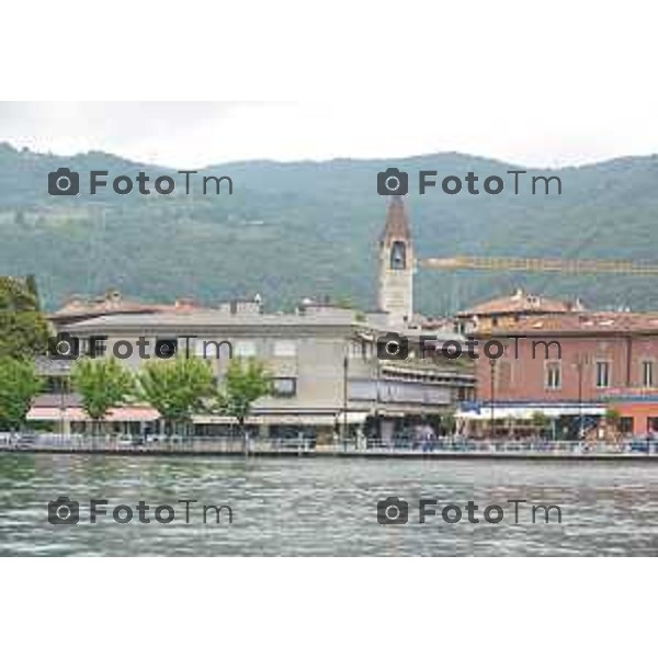 Foto Manzoni Tiziano Bergamo Italia - Cronaca - Bergamo Lago D\'Iseo >Sebino Bergamo e Brescia Iseo, Predore Montisola, Loreto e San Paolo Alex Persico Vittorio Ravazzini giornalisti