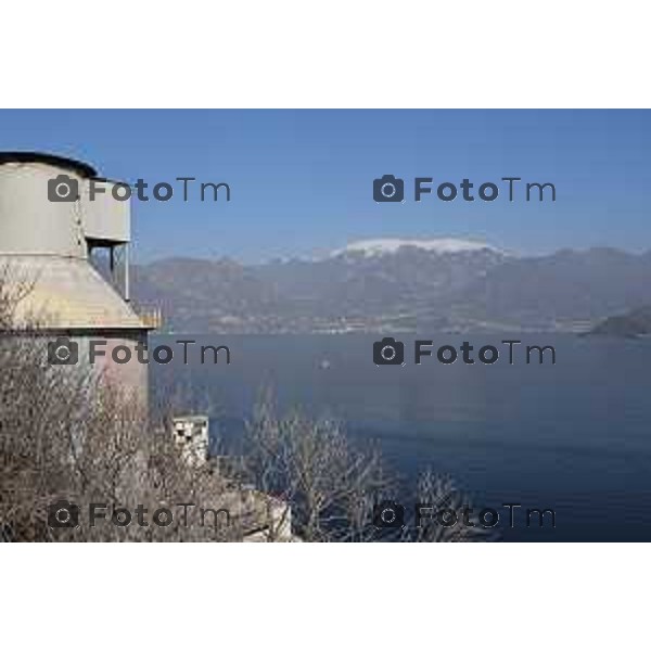 Tavernola e Vigolo le crepe nell strada e il pericolo della frana nel lago 26/2/2021 Tiziano Manzoni