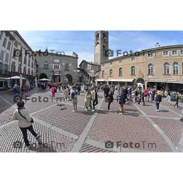 Tiziano Manzoni - LaPresse, Cronaca Italia 10-04-2023 bergamo alta lunedi dell\'angelo