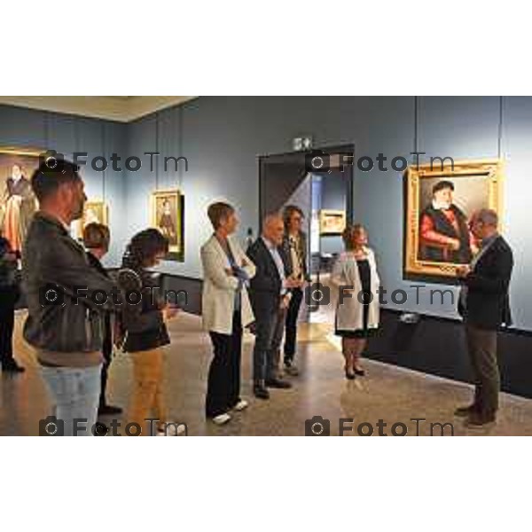 Foto Manzoni Tiziano/LaPresse 11-04-2023 Bergamo Italia - Cronaca - Bergamo Ritratto di un podestà di Giovan Battista Moroni torna in Accademia Carrara, il museo che raccoglie il più importante corpus di opere dell’autore, a seguito del restauro realizzato grazie al sostegno dell\'Ospedale Papa Giovanni XXIII, che restituisce piena leggibilità e cromia al dipinto.