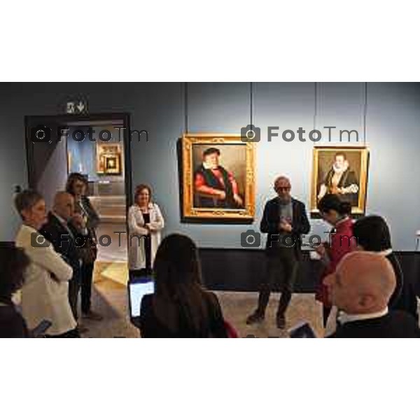 Foto Manzoni Tiziano/LaPresse 11-04-2023 Bergamo Italia - Cronaca - Bergamo Ritratto di un podestà di Giovan Battista Moroni torna in Accademia Carrara, il museo che raccoglie il più importante corpus di opere dell’autore, a seguito del restauro realizzato grazie al sostegno dell\'Ospedale Papa Giovanni XXIII, che restituisce piena leggibilità e cromia al dipinto.