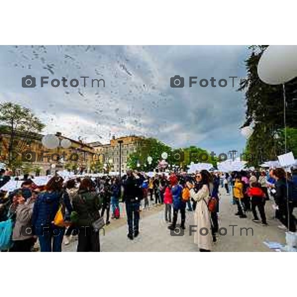 Foto Manzoni Tiziano/LaPresse 15-04-2023Bergamo Italia - Cronaca - Bergamo Evento finale del progetto "Pioverà Bellezza"