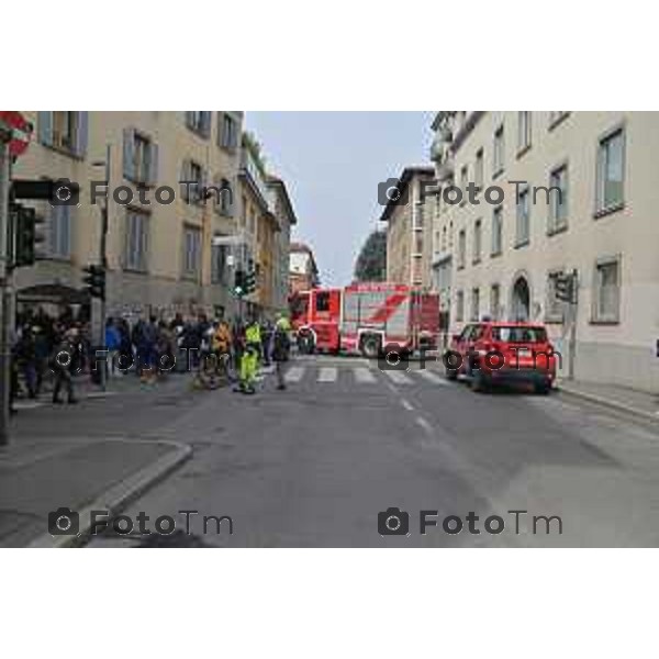 Foto Manzoni Tiziano/LaPresse 1-04-2023Bergamo Italia - Cronaca - Bergamo Bergamo Fuga di Gas in condominio in via Garibaldi