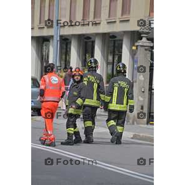 Foto Manzoni Tiziano/LaPresse 1-04-2023Bergamo Italia - Cronaca - Bergamo Bergamo Fuga di Gas in condominio in via Garibaldi