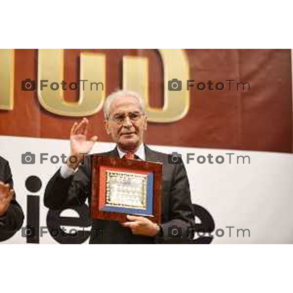 Cisano Bergamasco Presentazione squadra pallavolo maschile stagione 2013 della Dianetics Cisano Volley Francesco Figliuzzi il vecchio Presidente foto Tiziano Manzoni© fotogramma Bergamo