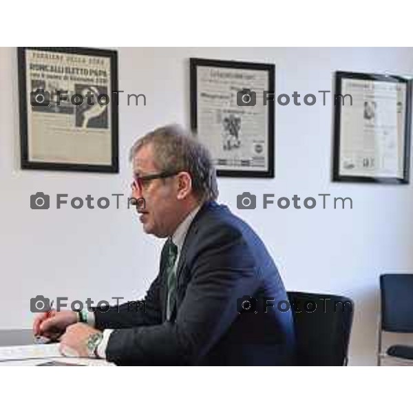 Bergamo Roberto Maroni ( LN) in redazione del corriere della sera Bergamo foto Tiziano Manzoni-fotogramma Bergamo