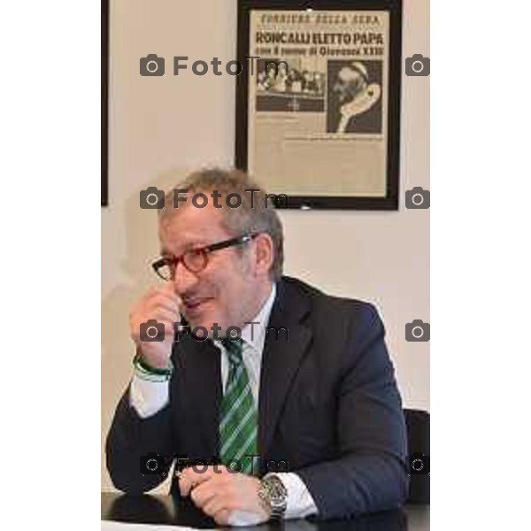 Bergamo Roberto Maroni ( LN) in redazione del corriere della sera Bergamo foto Tiziano Manzoni-fotogramma Bergamo